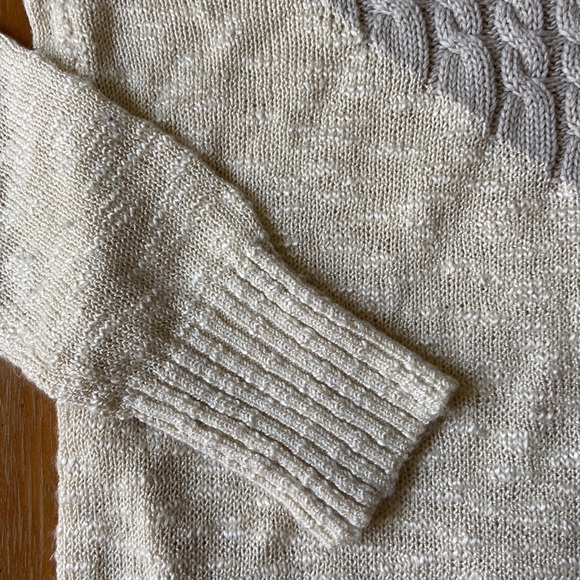 Grace and Lace Vintage knit sweater - Picture 4 of 6